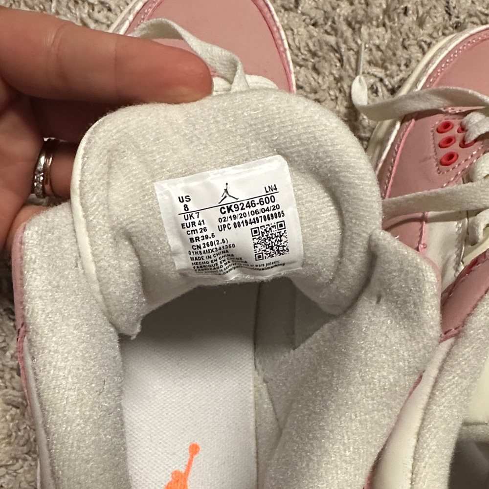 Jordan Women's Shoes in Pink and White - Picture 6 of 10